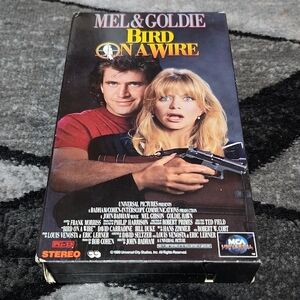 BIRD ON A WIRE VHS 1990 MEL GIBSON GOLDIE HAWN